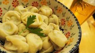 ロシアのＢ級グルメ ペリメニを食べるなら