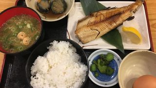 堺筋本町の定食店