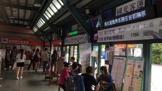 台湾鉄道駅からは徒歩五分くらい離れています