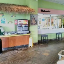 店内席　ドリンクバーもありました