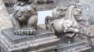 オリエンタルな建築美とどうぶつ