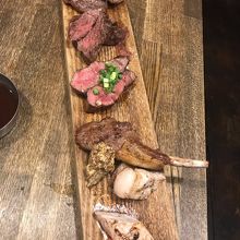 美味しいお肉の食べ比べ。個人的にはラムちゃんがNo.1!