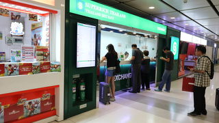 スワンナプーム空港でレートの良い両替所