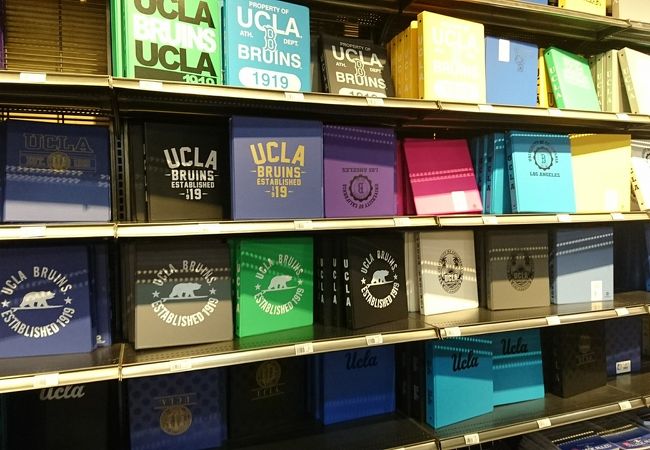 UCLA ストア