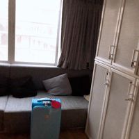 ロッカーは機内持ち込み手荷物＋αは余裕で入ります。