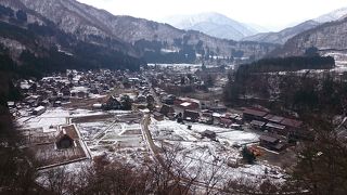 よくも悪くもテンプレートな白川郷