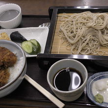 ソースひれカツ丼ご膳（1,000円）