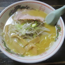 じいちゃんみそ（800円）の様子