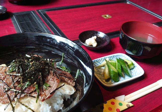 焼肉丼が安い