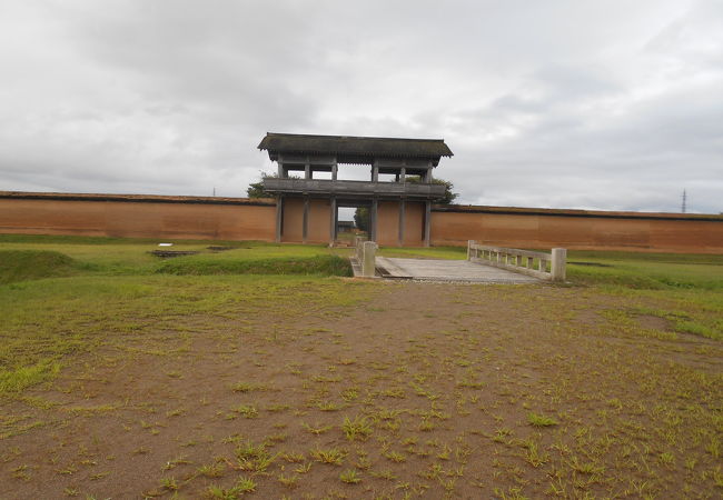 平安の壮大な古城柵址