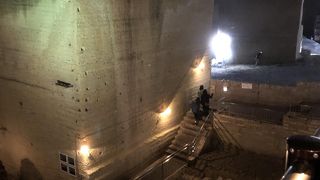 地下の秘密基地