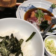 朝食海鮮丼