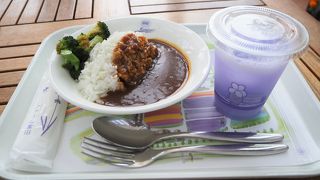 富良野らしい軽食を気軽に楽しめます