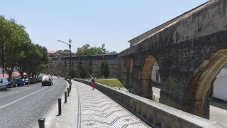 サン セバスティアンの水道橋 