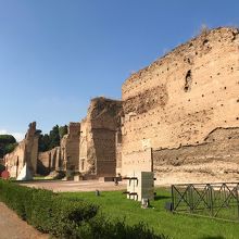 最初の巨大な壁