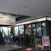 ワイン スタンド バジル