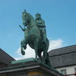 ヨハン ヴィルヘルム2世（通称ヤン ヴェレム）の騎馬像