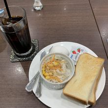 岡山駅新幹線構内のカフェ By Ntrips18 カフェ バー マスカットのクチコミ フォートラベル