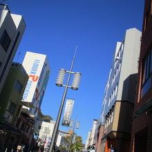 お店がたくさんです