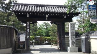 広大な敷地で見どころの多い建仁寺