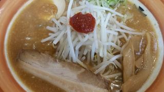 麺は好みが分かれそう