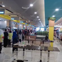 4階のフードコート