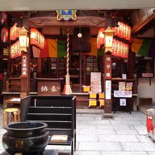 釣鐘を突き過ぎぬよう