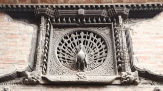 ネワール文化を代表する美窓