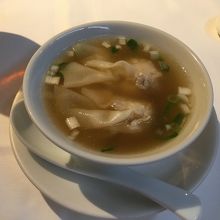 ワンタンスープ