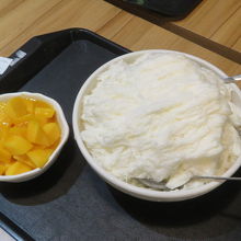 マンゴーかき氷