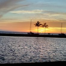 ほぼサンセットが終わりました　雲が多かったですが水平線に沈み