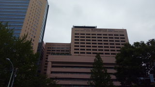 巨大な大学病院