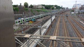 上野から日暮里へ移動