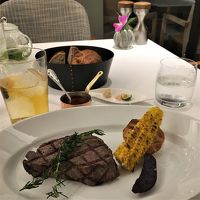 　山城牛のステーキ（ステーキ＆ワイン「キングダム」にて）