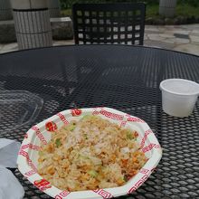 チャーハン弁当。スープ付き！