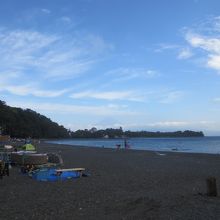 うっすらと富士山が見える