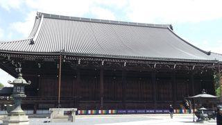 大修理を終えた御影堂