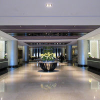 お客さんんがいなくなったあとのロビー