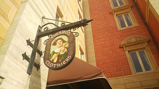 パーク内最大のアパレルのショップです。