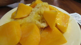 並んで入りました