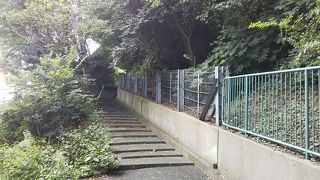 歩行者専用の階段がありました