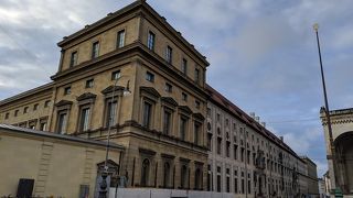 レジデンツの最寄駅