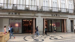 ZARA (ポルト ルアデサンタカタリーナ店)