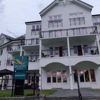 多くの部屋はフィヨルドに面している