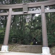 自然の中の神社