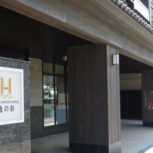 エントランス外は洋風