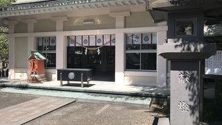 色んな想いを抱いて亡くなった人たちを偲ぶ