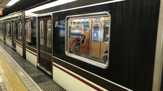 御堂筋線と直通して便利