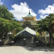 エスニック雰囲気の寺院