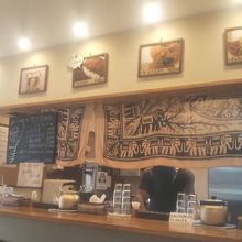 カウンター席です